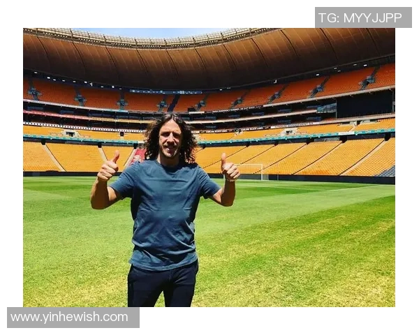 普约尔与巴萨的狮王精神传承与荣耀之路