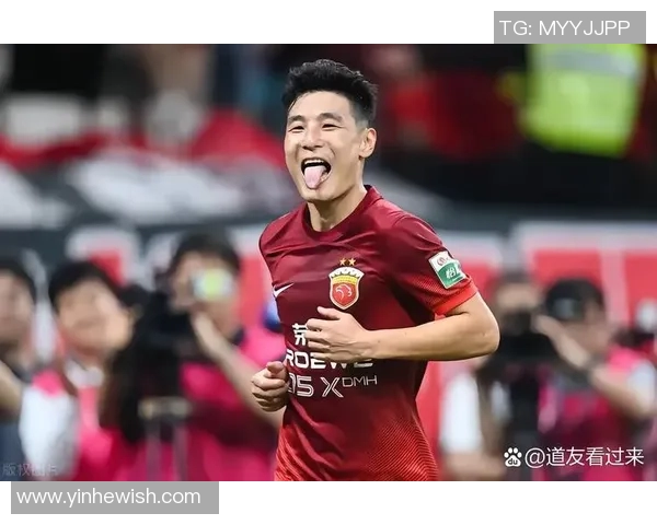 中超赛场上的头球之王武磊展现惊人技术引发球迷热议