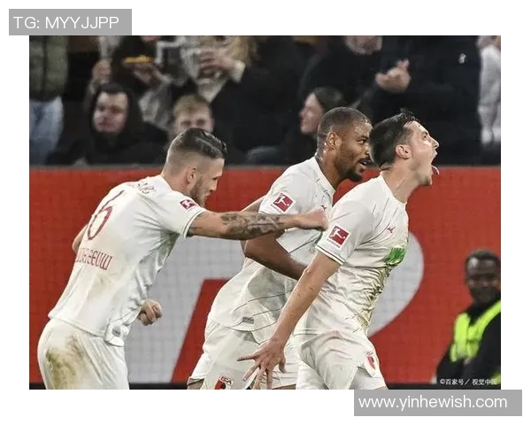 奥格斯堡客场绝杀击败弗赖堡，取关键胜利